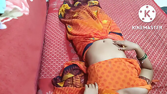 Desi Bhabhi In Sari Gets Creampied And Cummed On