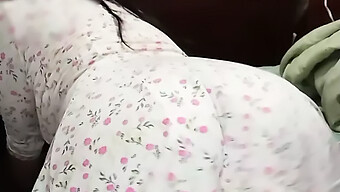 Video Masturbasi Buatan Sendiri Remaja Latina Dengan Keseronokan Dildo