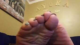 Pov Tease With Ebony Soles In Action