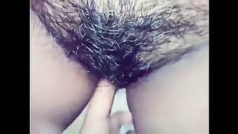 Homemade Video Of A Sri Lankan Girl Exploring Her Body With Fingers